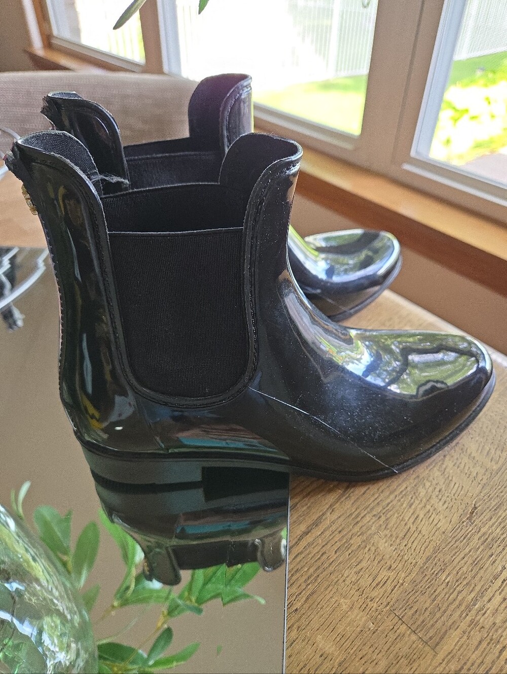 EDELMAN Black Patent Chelsea Rain Booties Sam Edelman 8m Used